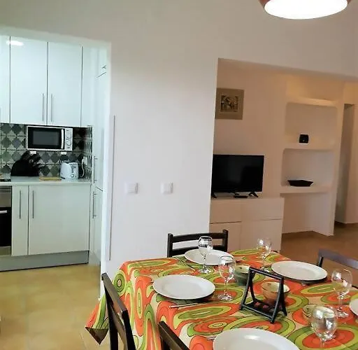 The Helena * 阿尔布费拉